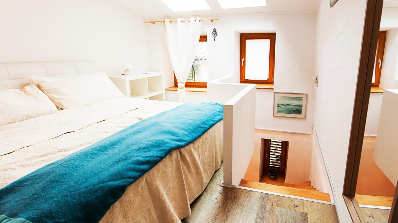 Apartment Alex Piran Bagian luar foto